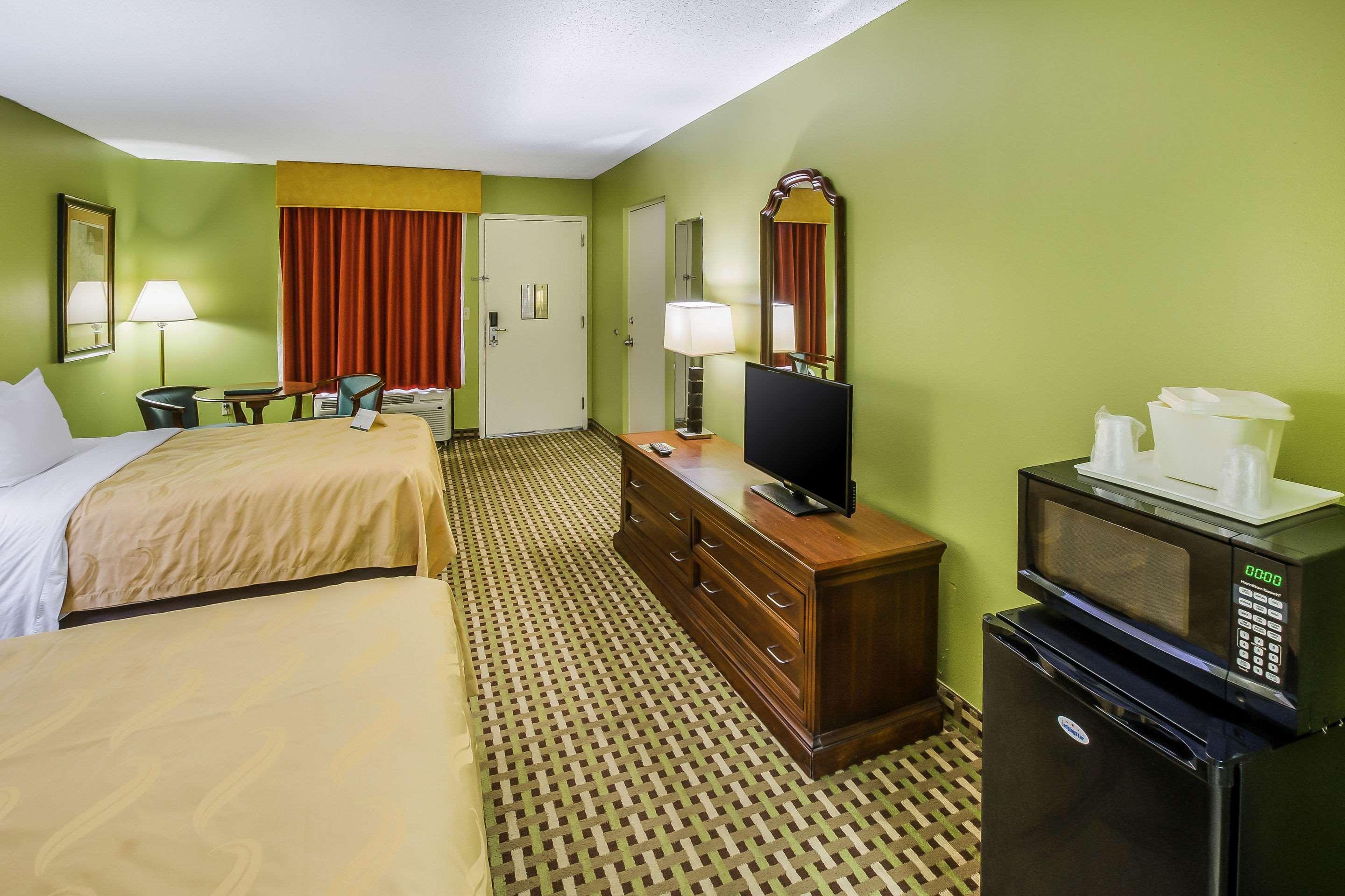 Quality Inn Brunswick Exterior photo