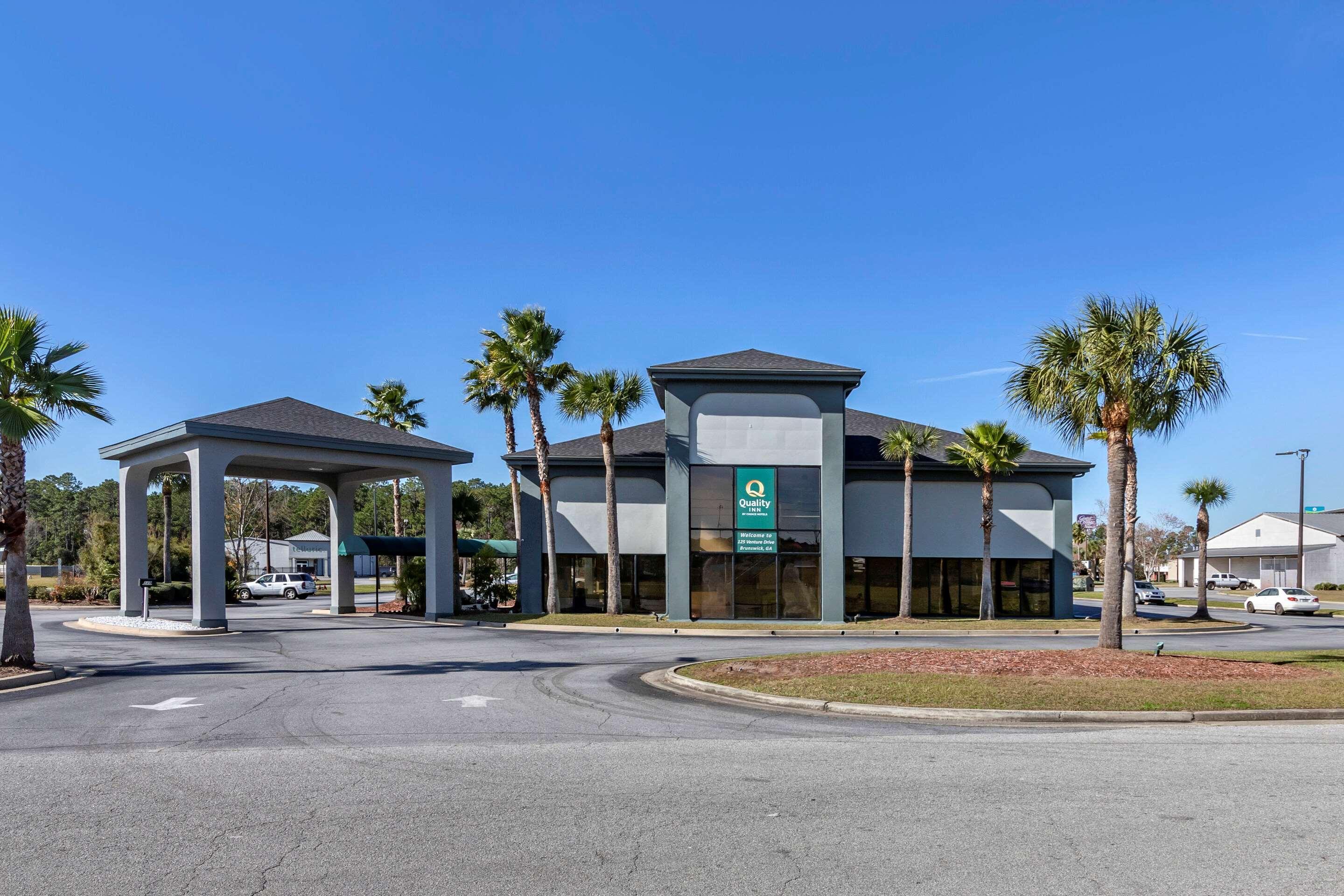 Quality Inn Brunswick Exterior photo