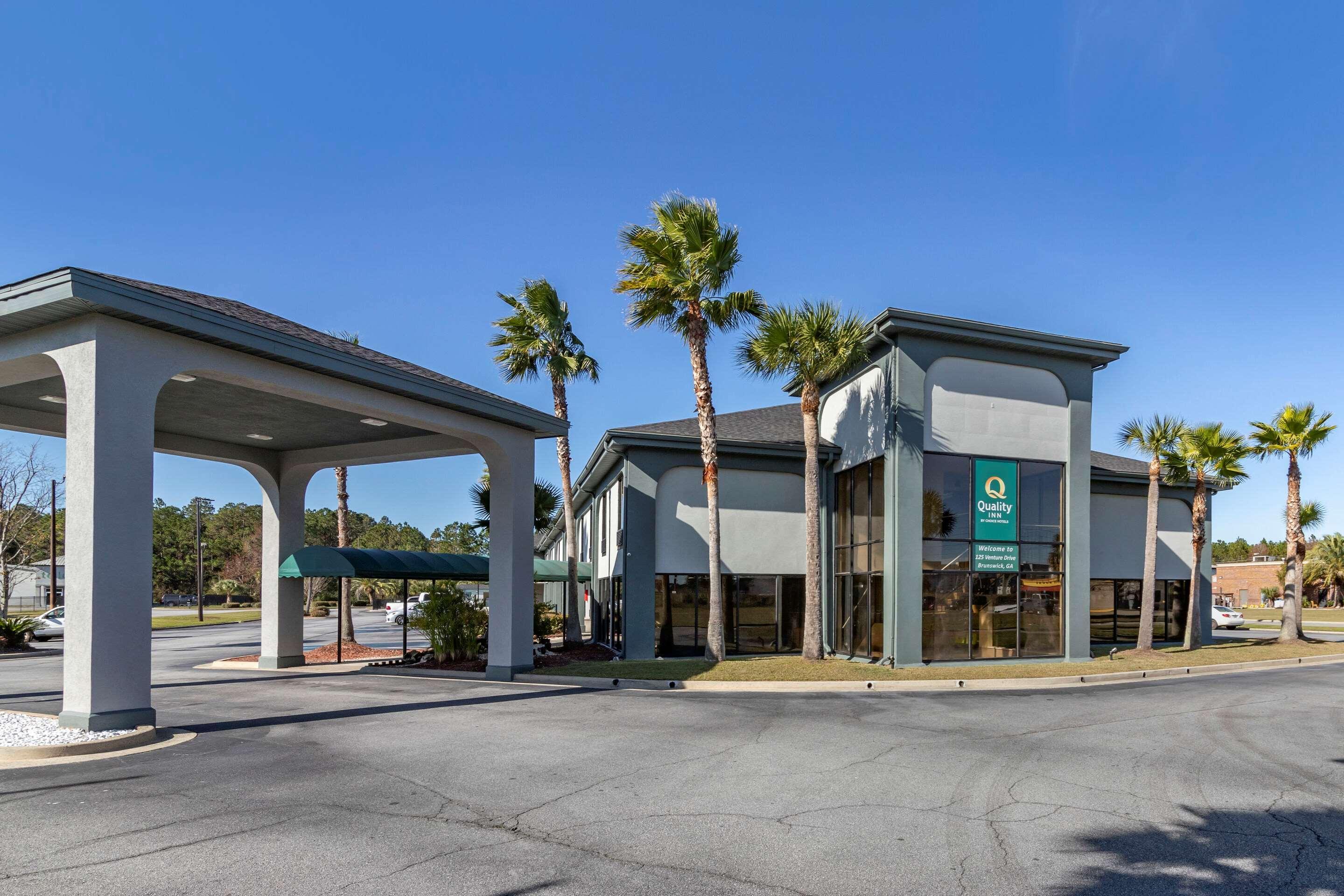 Quality Inn Brunswick Exterior photo