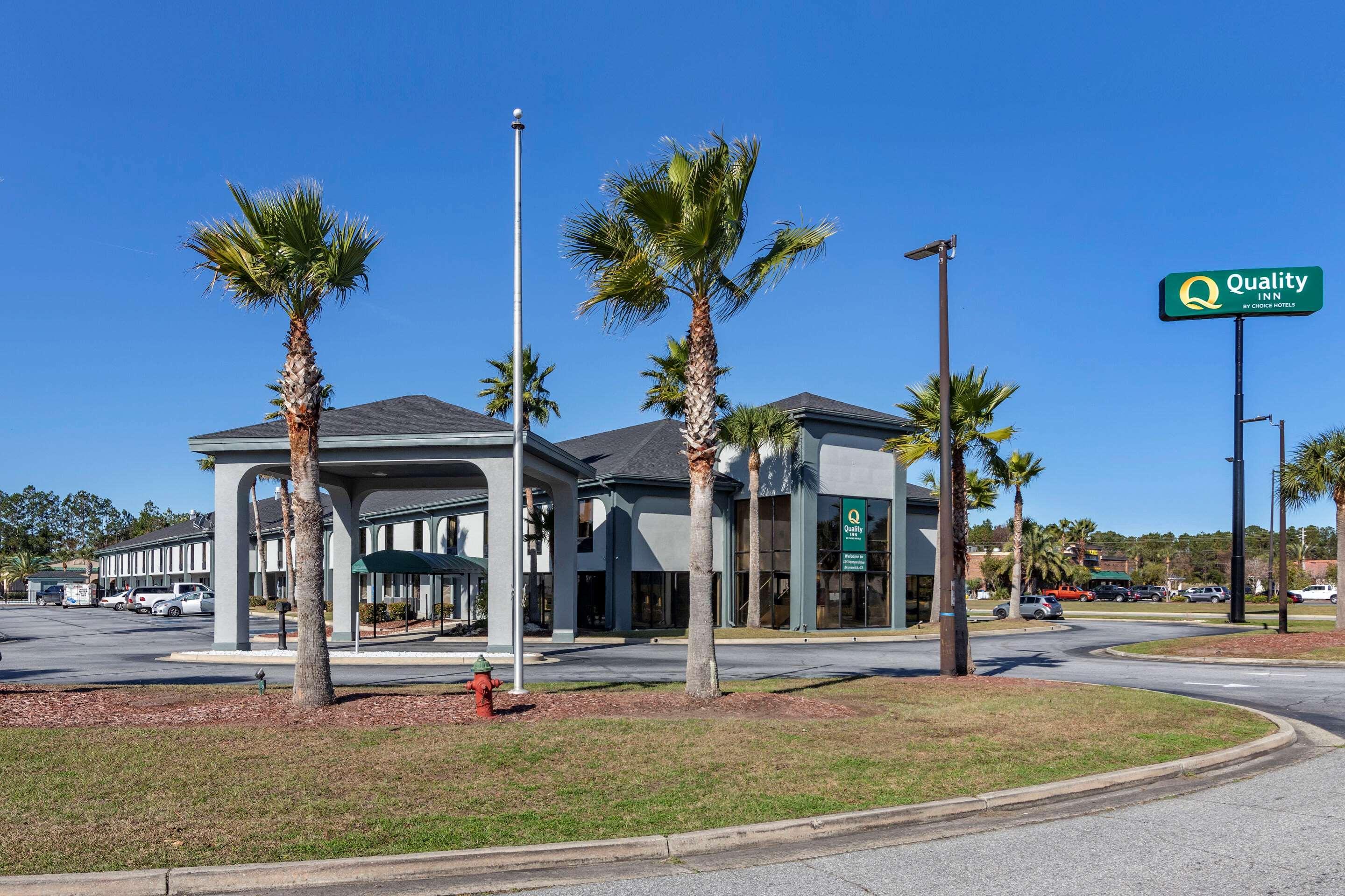 Quality Inn Brunswick Exterior photo